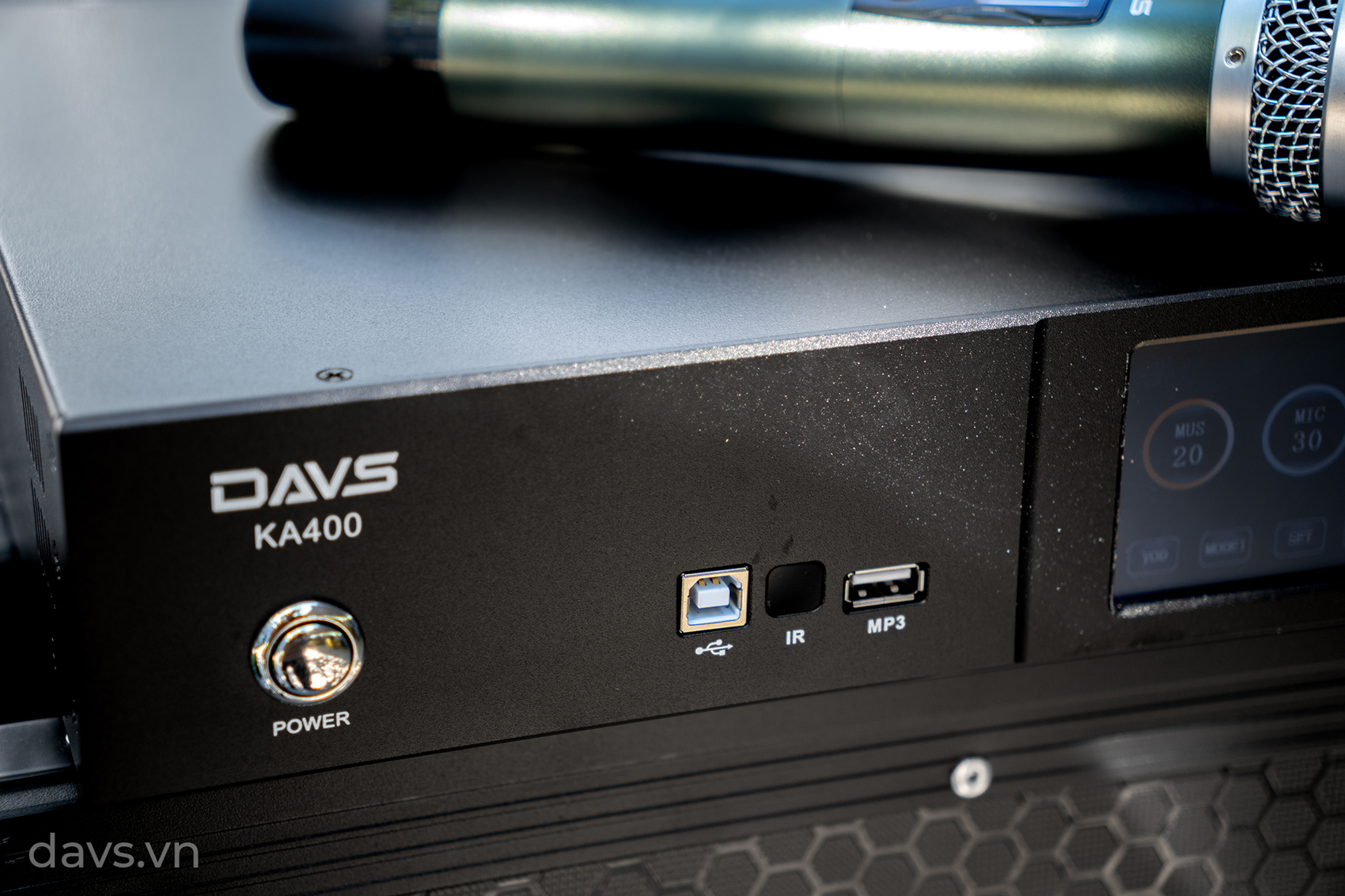 Amply DAVS KA400