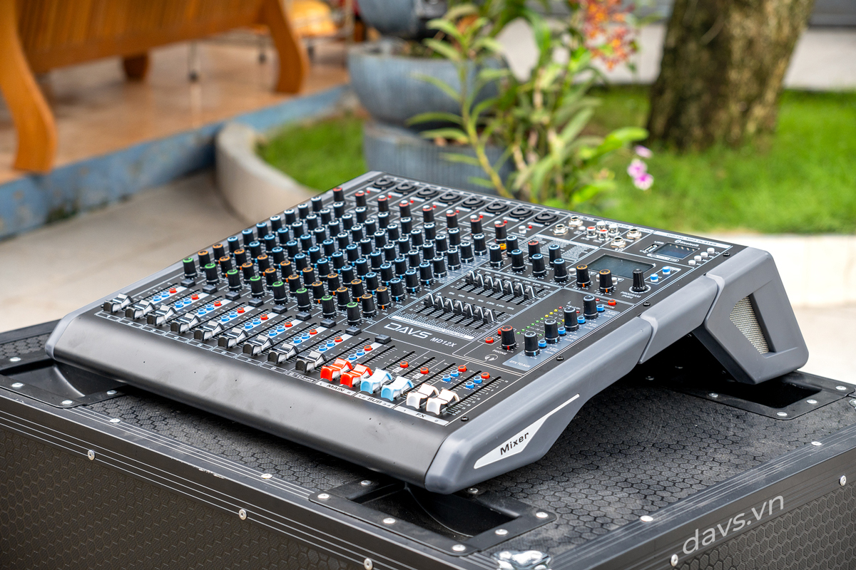 Mixer MD12X